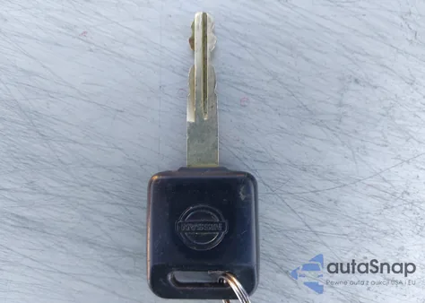 2002 Nissan Xterra Xe from USA, damaged, VIN 5N1ED28Y12C571994